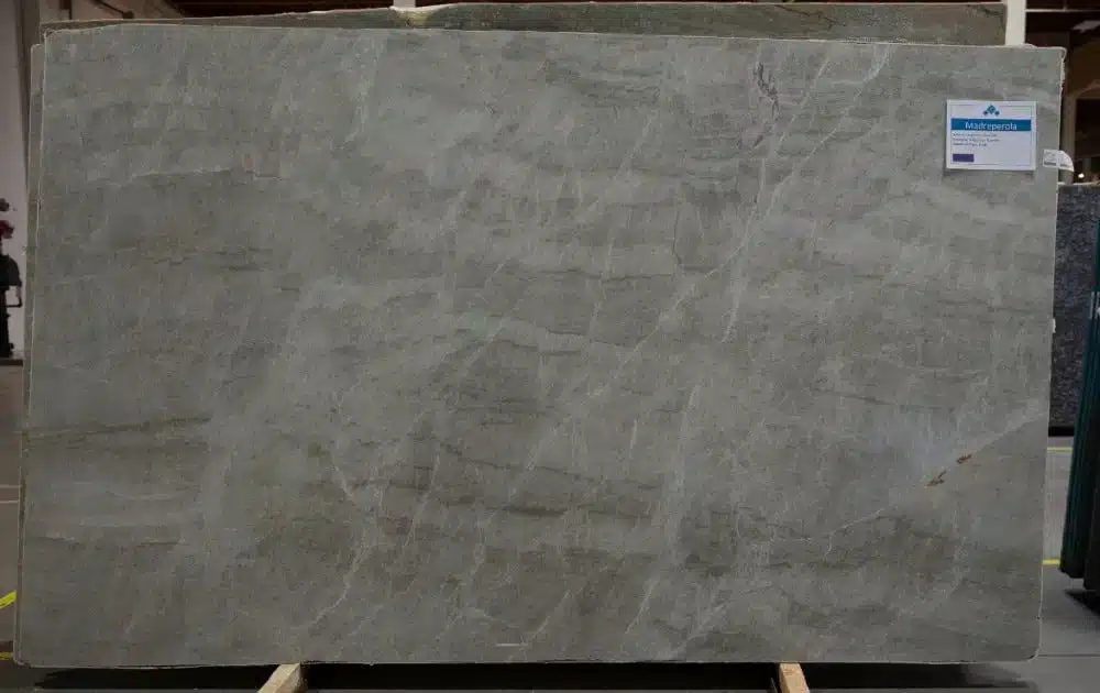 Madreperola Quartzite