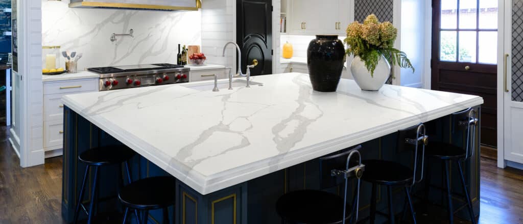 Calacatta Luccia quartz